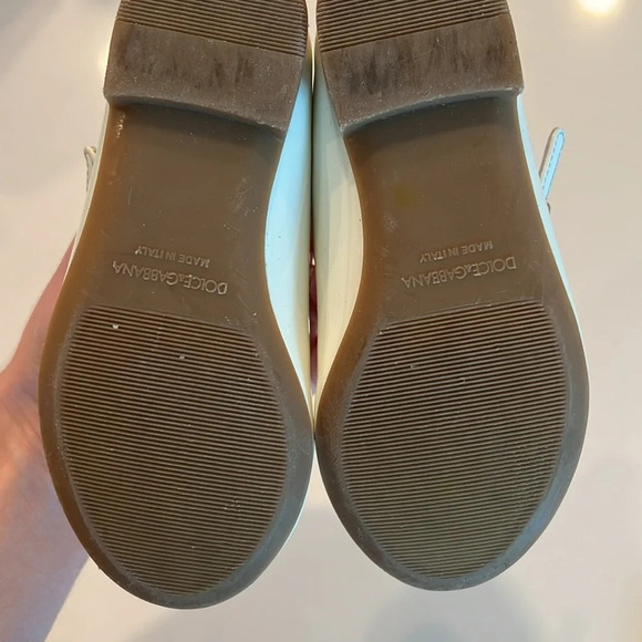 Dolce Gabbana White Mary Jane Kids Shoes - Picture 2 of 4